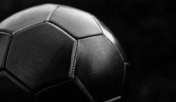 joshua-hoehne-8ZvTRSRdsOA-unsplash